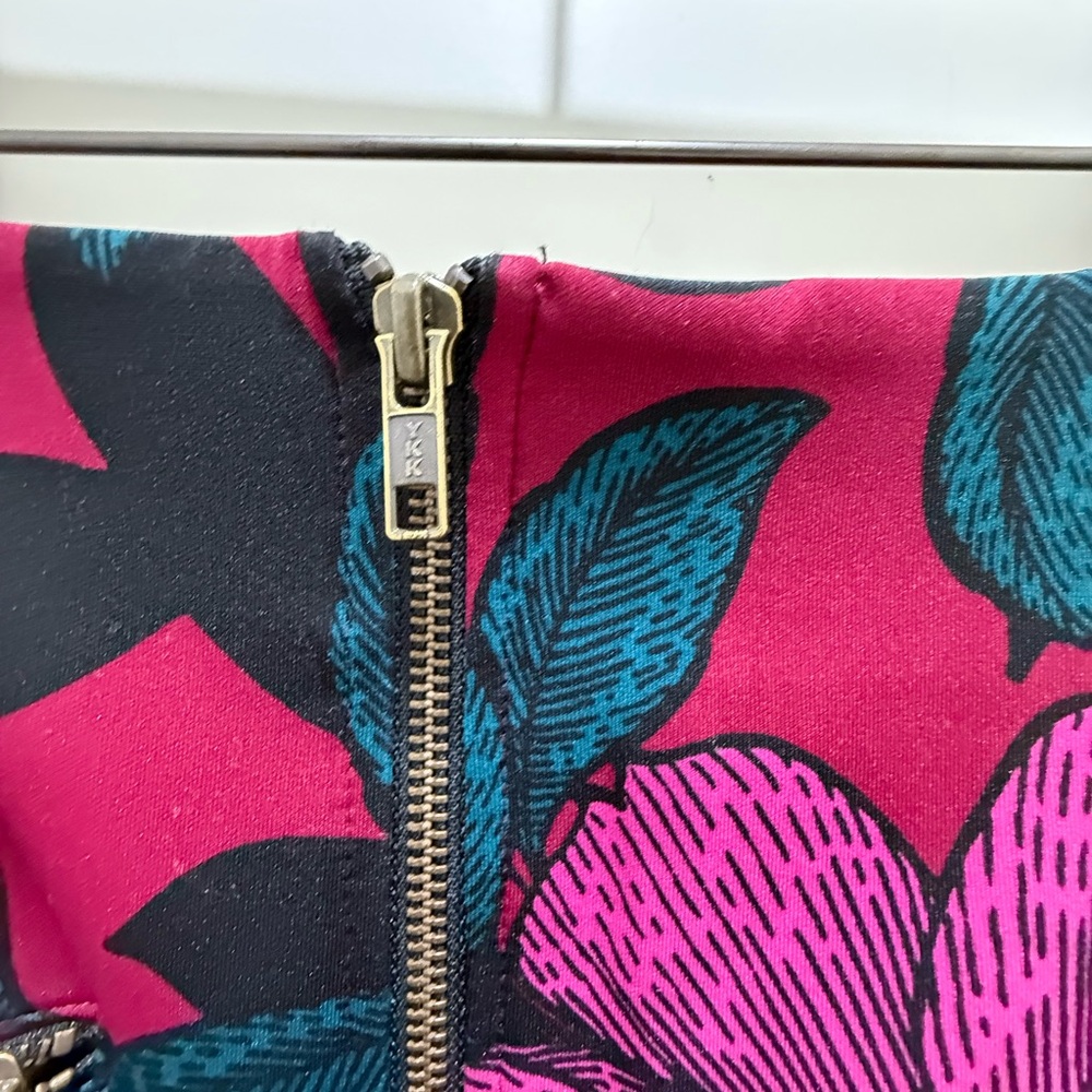 Floral Pencil Skirt in Red and Yellow - Picture 6 of 7